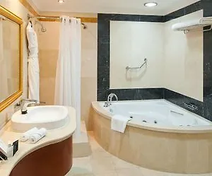Excelsior Creek Premier Hotel