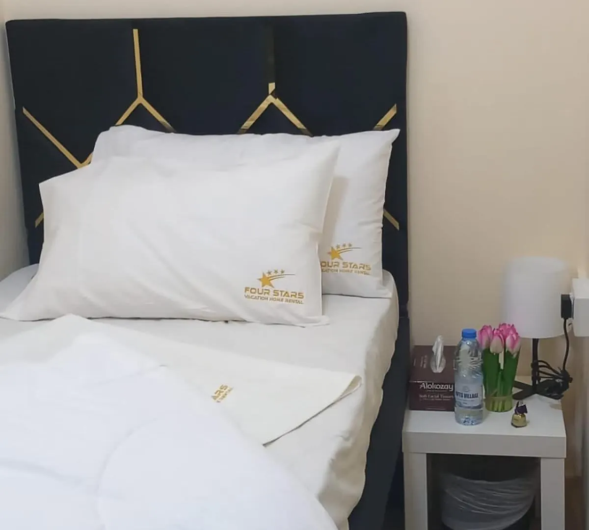 Four Stars Hostel Dubai Emirados Árabes Unidos