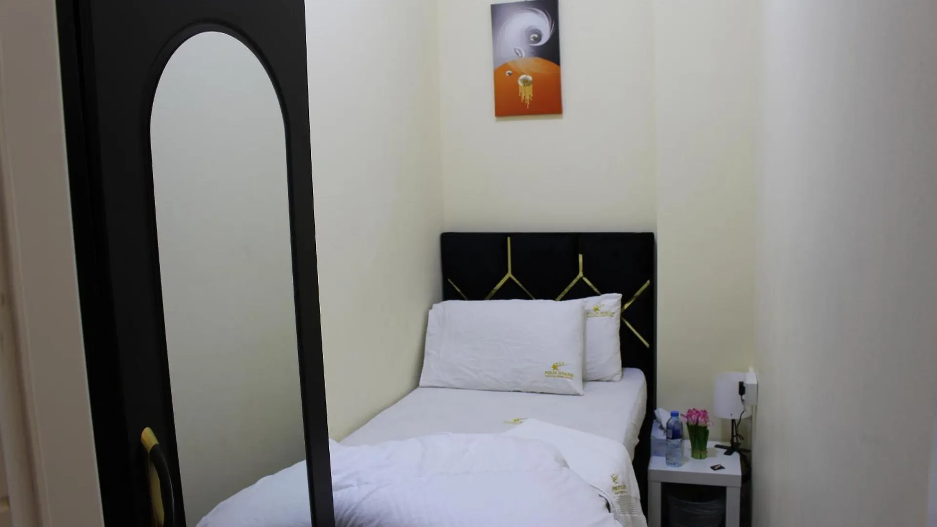 Four Stars Hostel Dubai 0*,